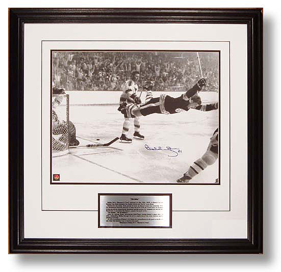 Ice Hockey Bobby Orr "The Goal"
