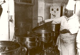 France To Many Cooks Spoil The Broth 1920