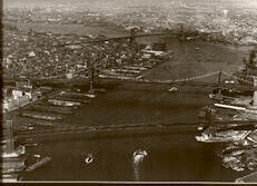 Brooklyn,Manhattan,Williamsburg Bridges 1932